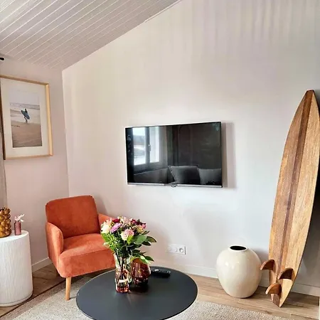 L'epicure, Elegante Maison Familiale בית הארחה